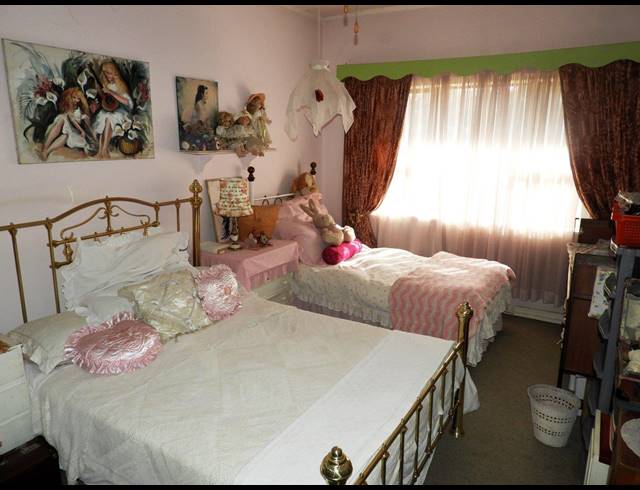 4 BEDROOM HOUSE FOR SALE IN THREE RIVERS PROPER